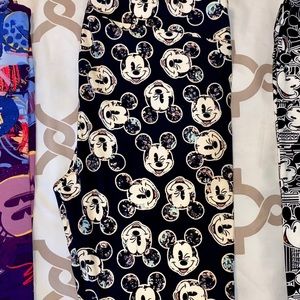 Mickey Mouse LuLaRoe tc Tall&Curvy Leggings